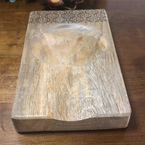 Natural Wood Spoon Rest Utensil Handcrafted Boho in India NWOT - Picture 5 of 8